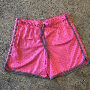 NWOT Danskin Pink Pizzazz Gym Workout Shorts Size Medium 8/10